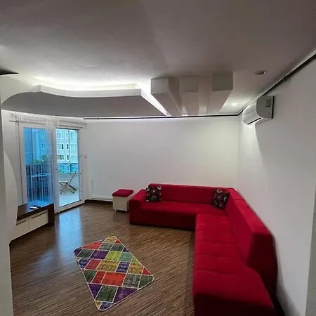 1+1 Lux Daire Mobilya 公寓